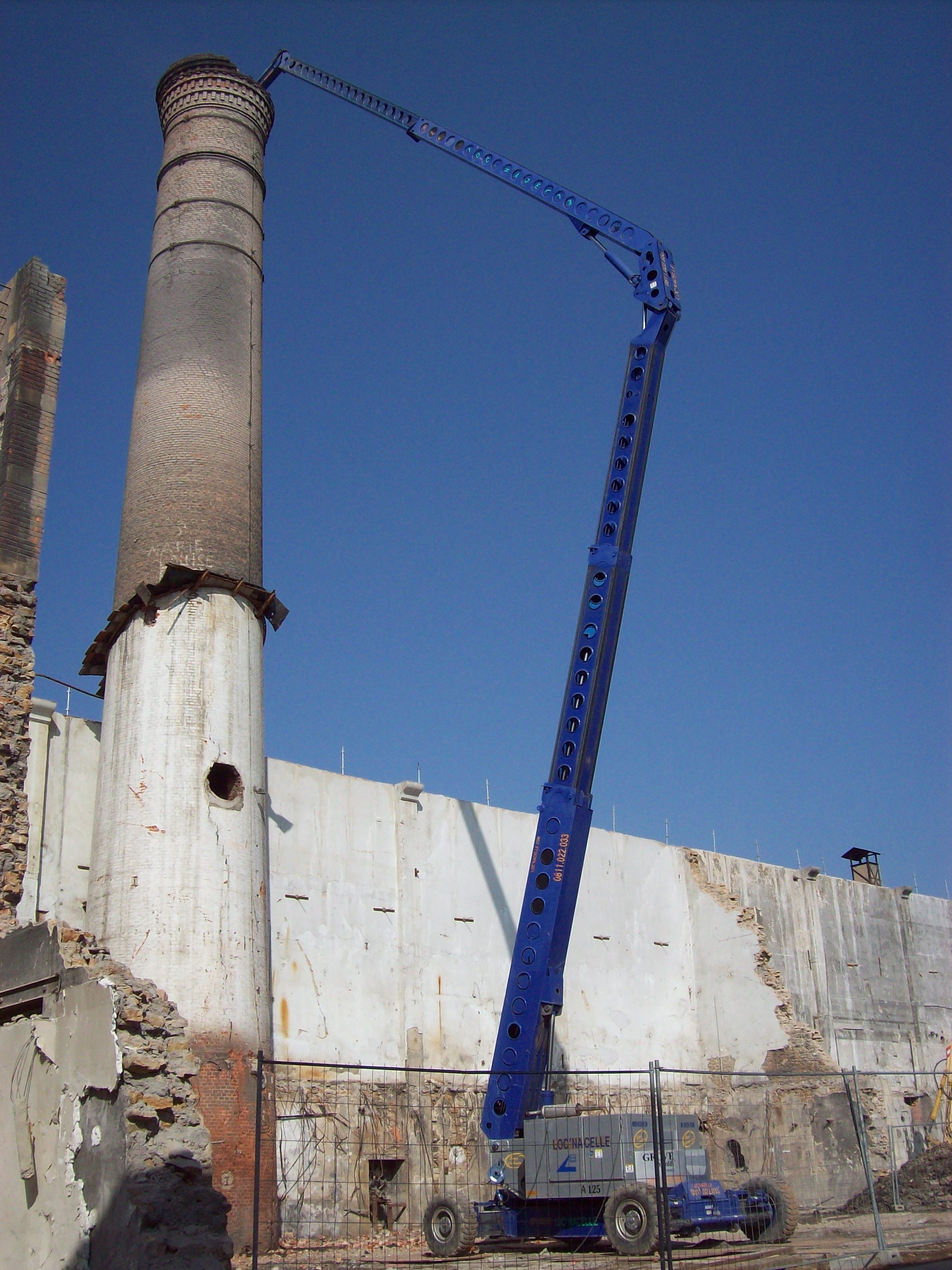 4-chantier6-demolition-cheminee-villefranche (4)